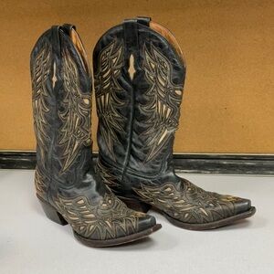 Men's Black and Tan Western Cowboy Boots - with Cut outs Leather size 9D